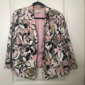 Jones Studio pink floral blazer.